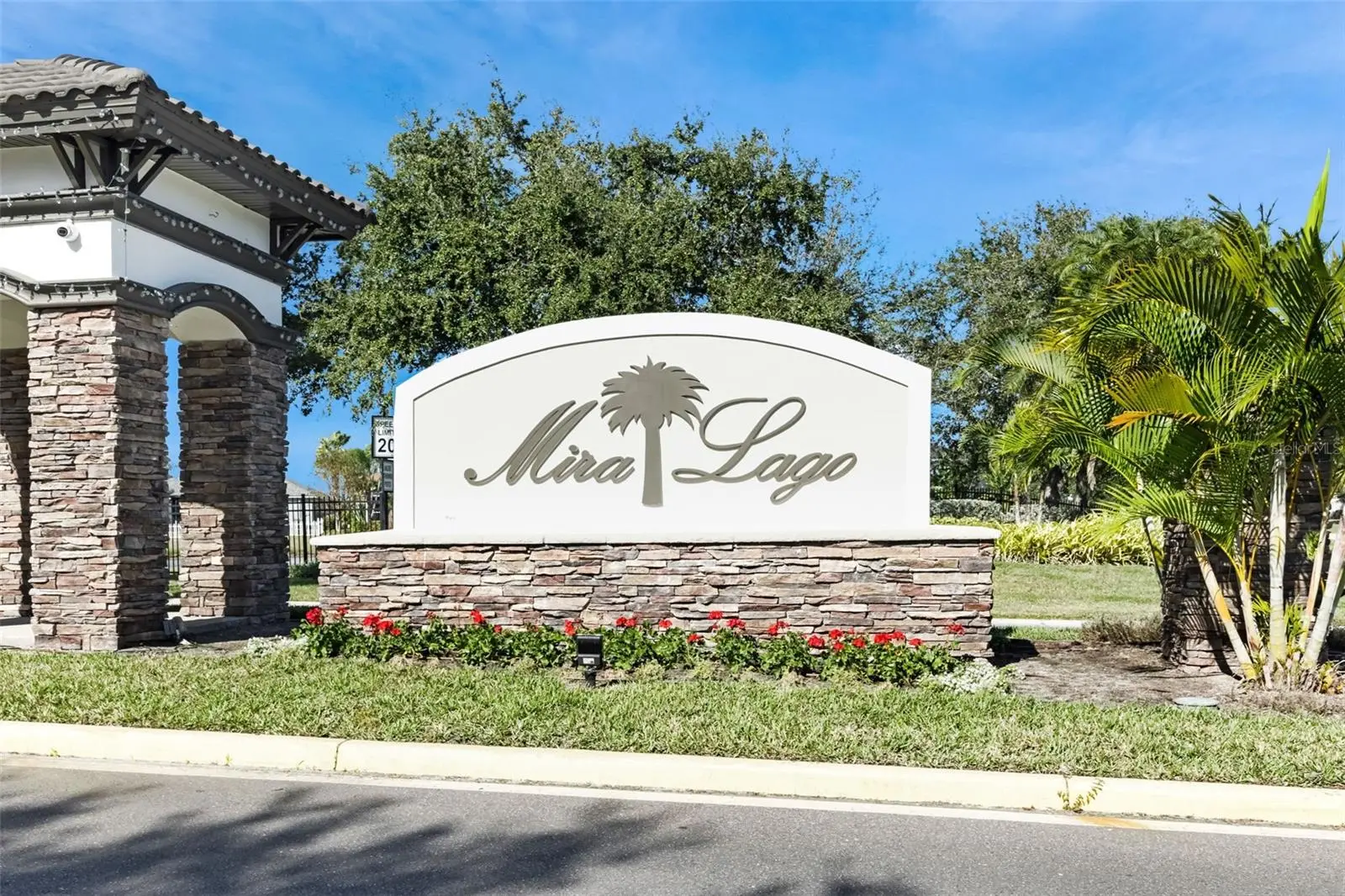 1511 Bonita Bluff Court, FL
