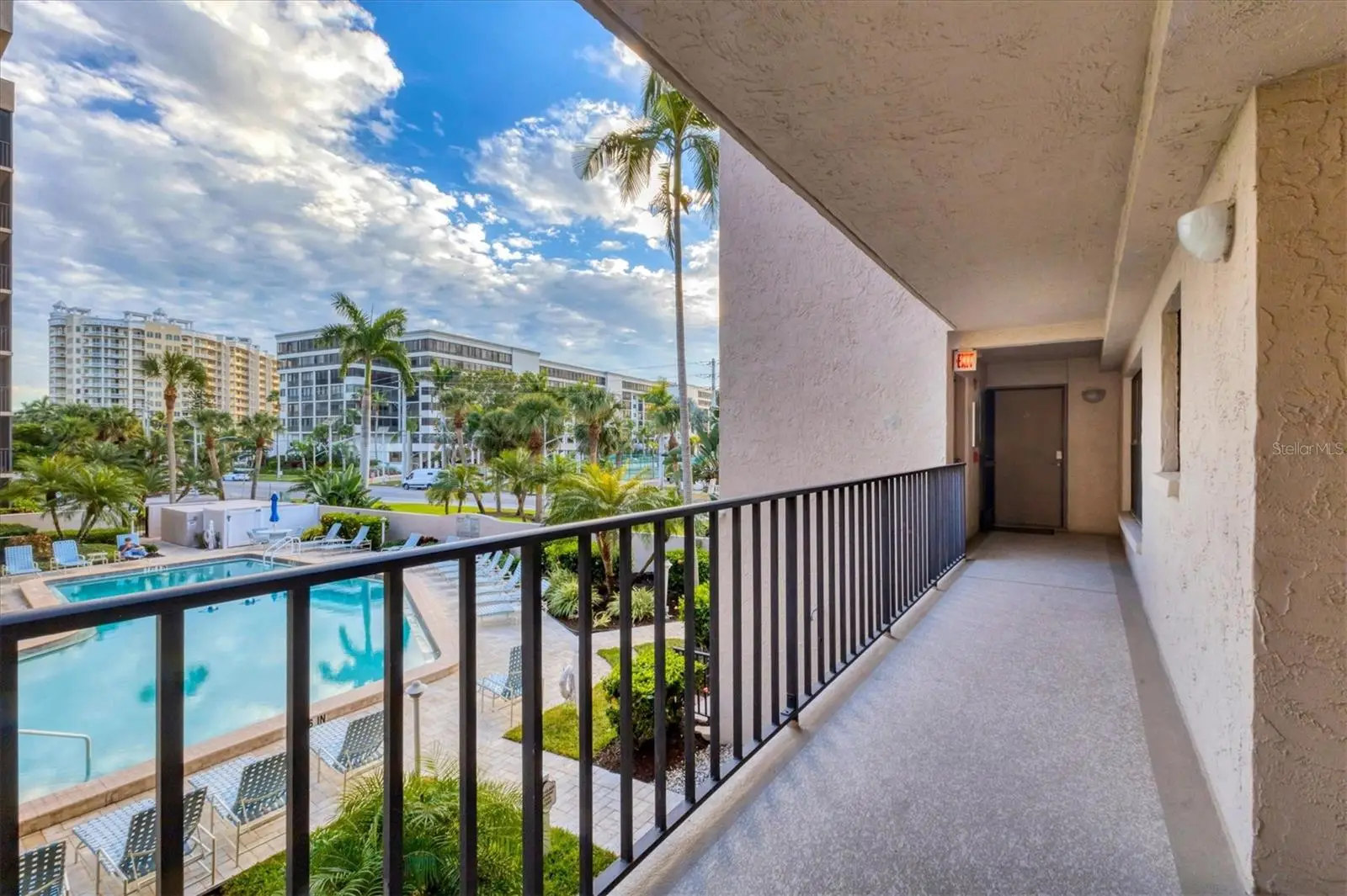 1001 Benjamin Franklin Drive, FL