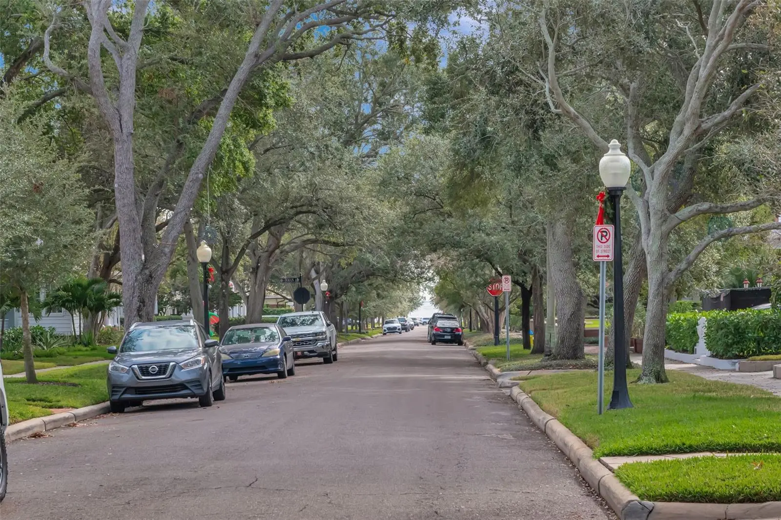 713 Delaware Avenue, FL