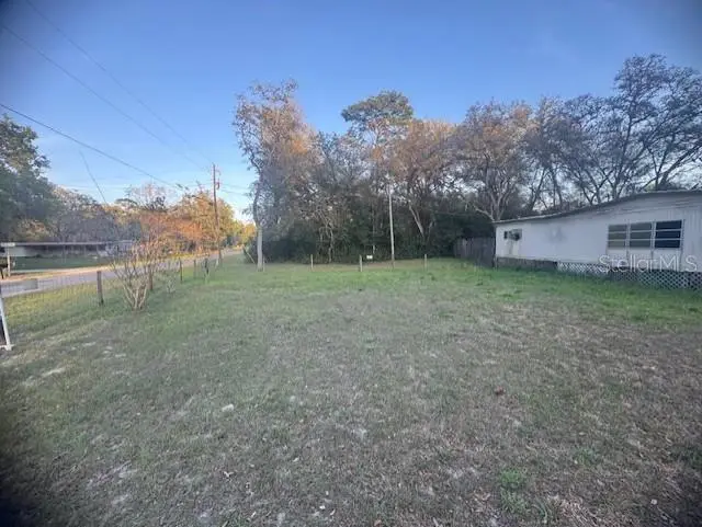 4639 Cr 690, FL