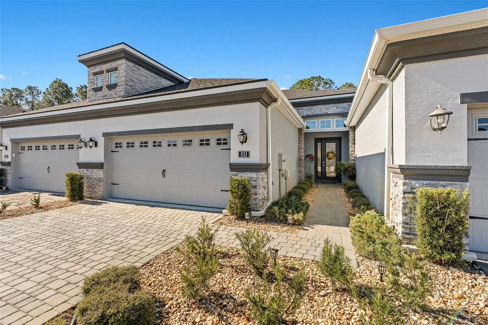 831 Pinewood Drive, FL