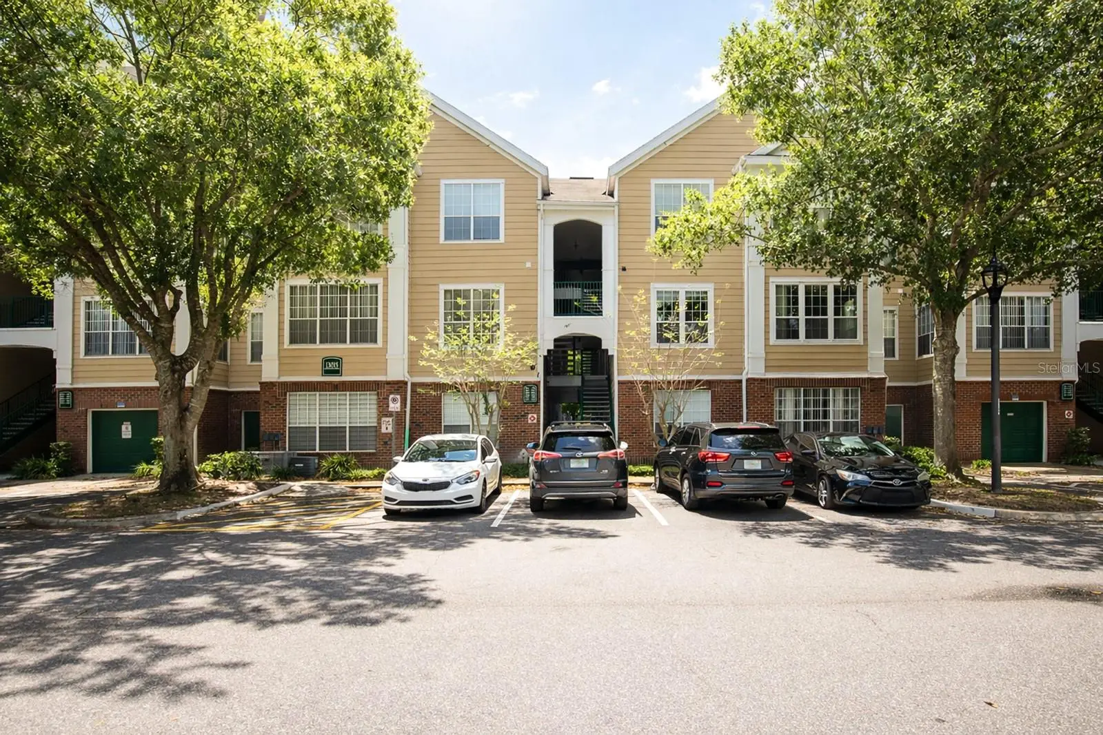 13015 Plantation Park Circle, FL