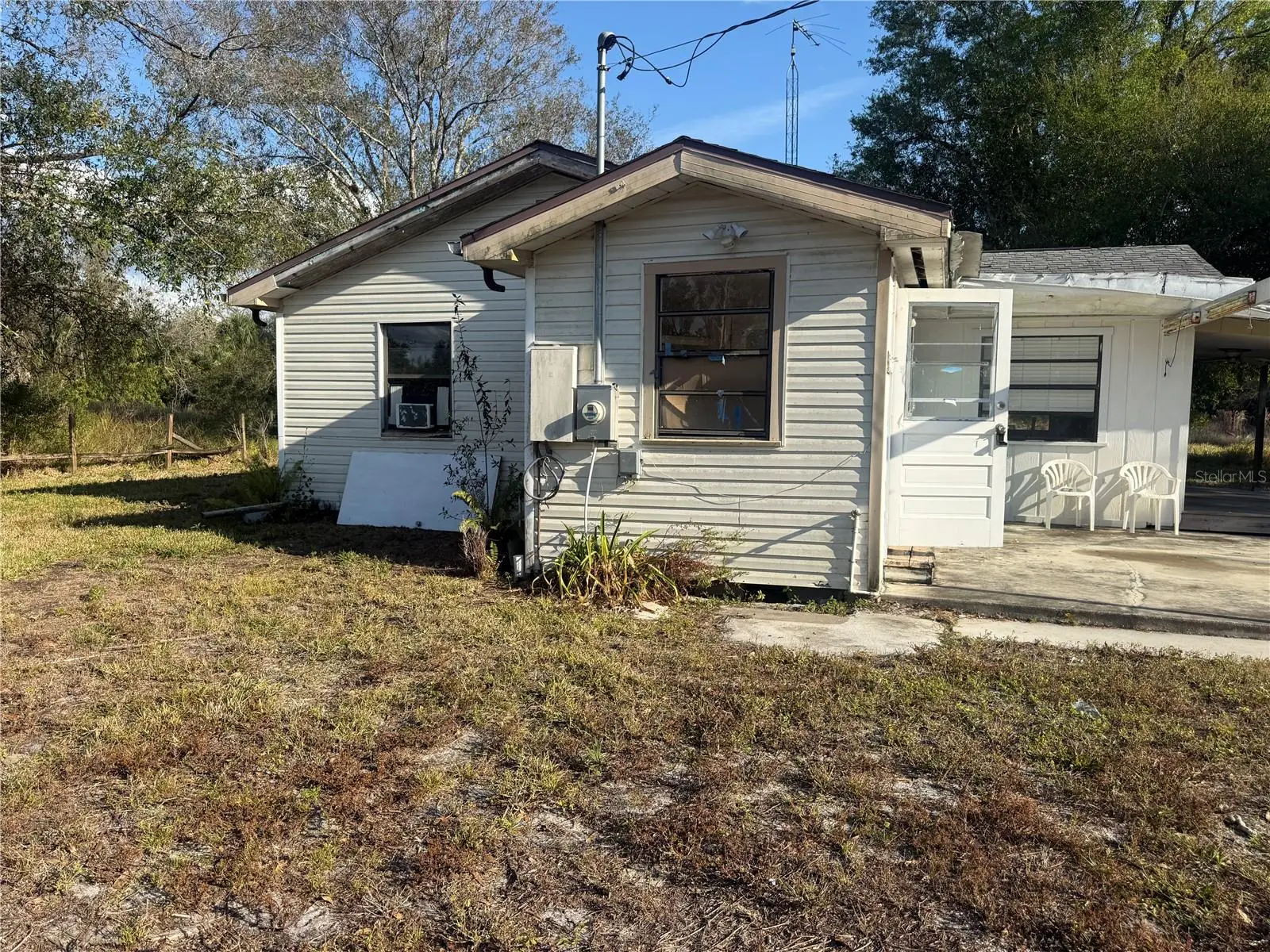 830 Bloxham Avenue, FL