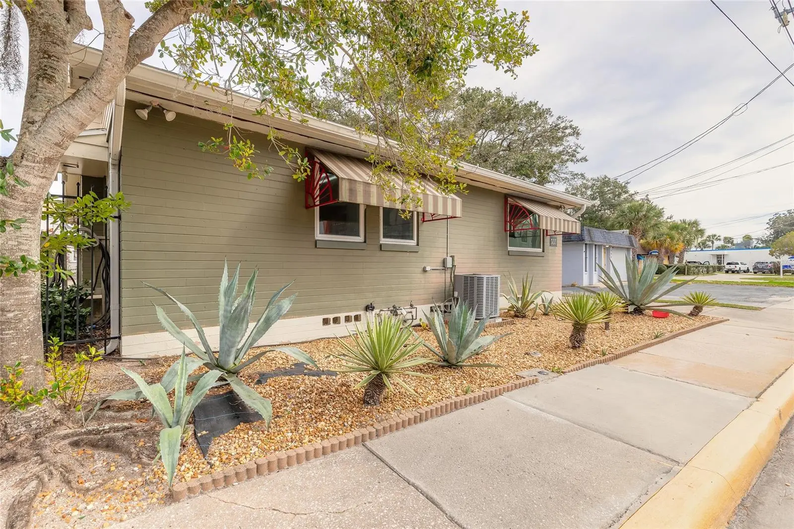 555 Ballough Road, FL