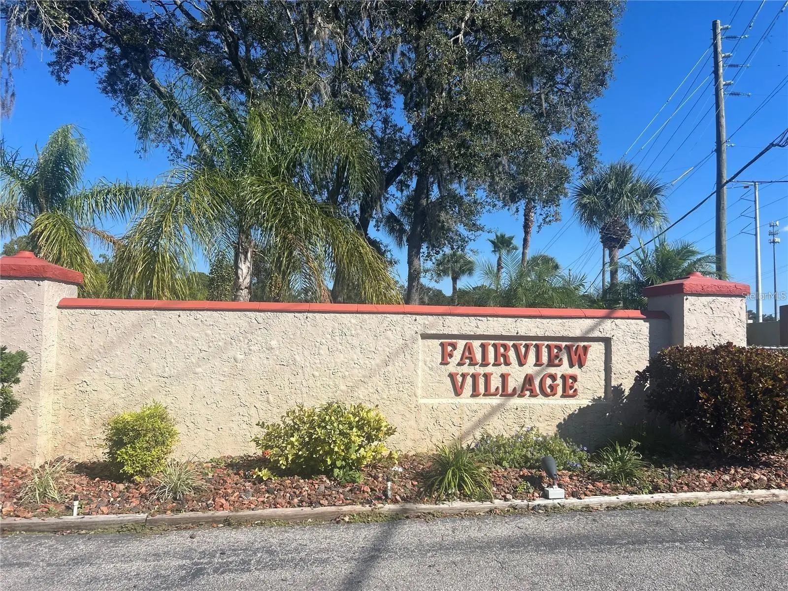 7041 Fairview Village Circle, FL
