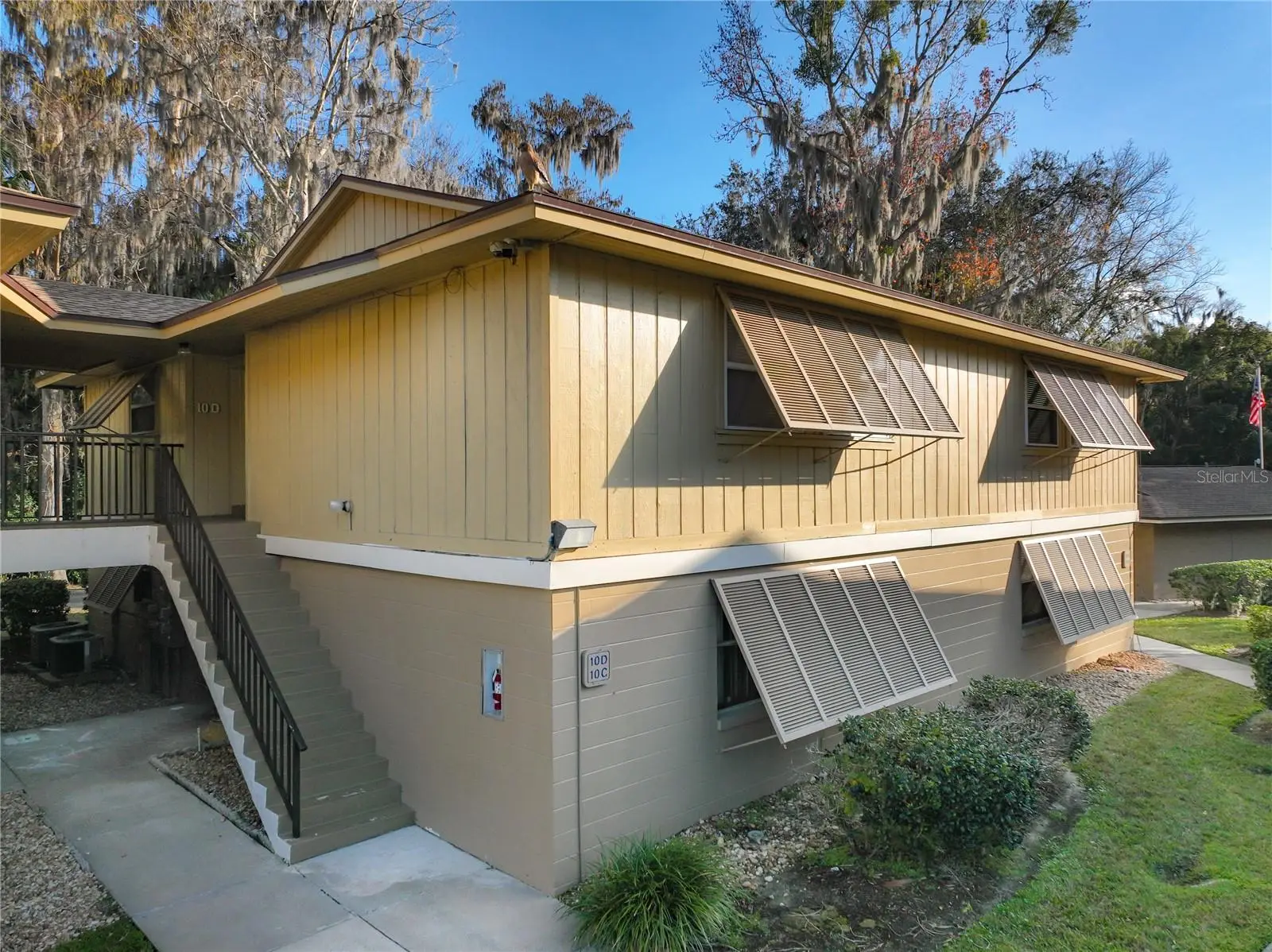130 Jasmine Woods Court, FL