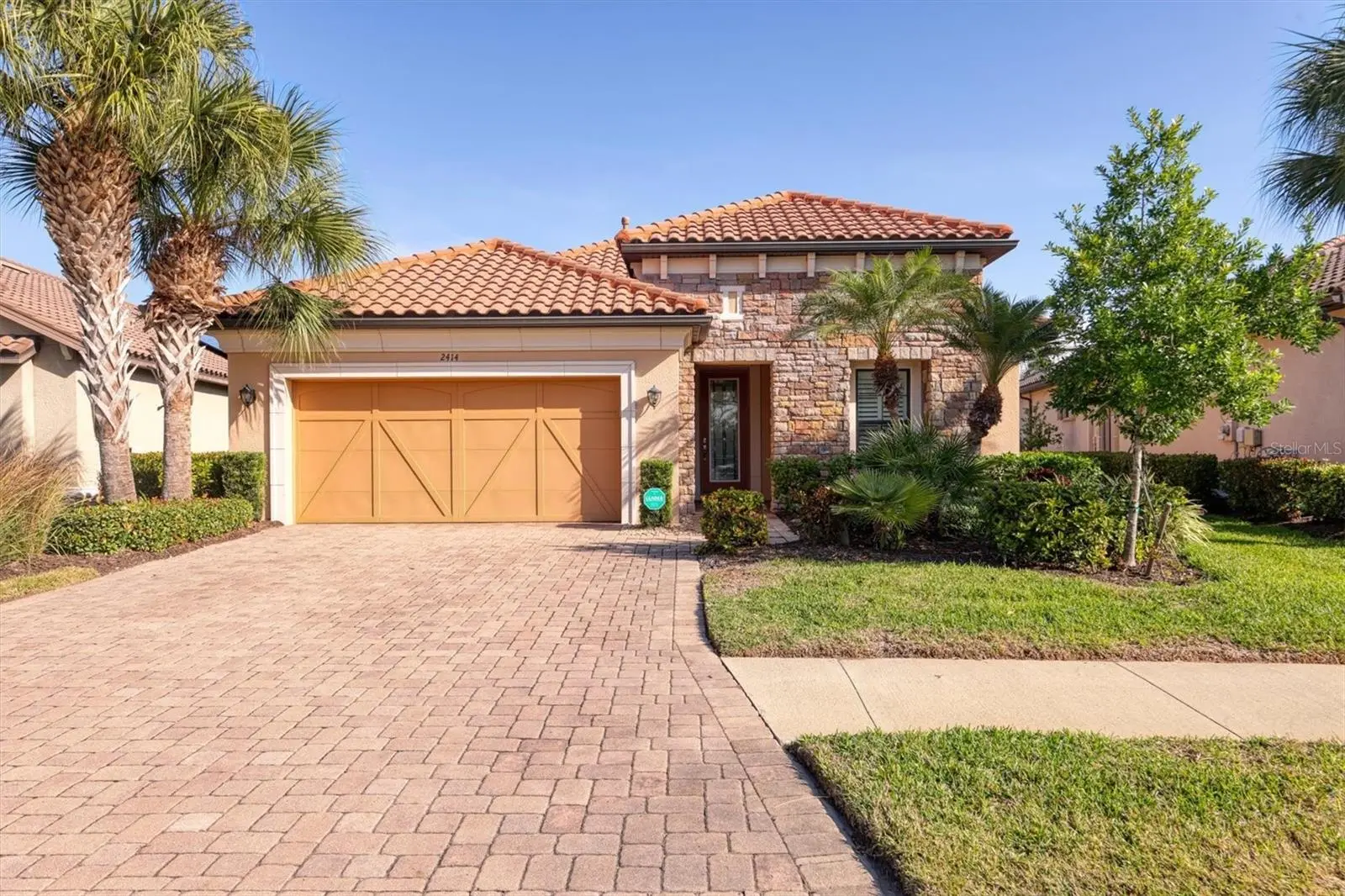2414 Vaccaro Drive, FL