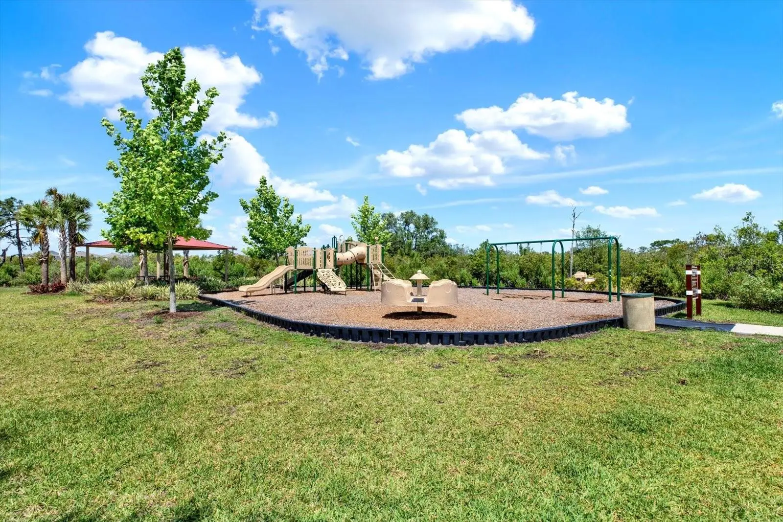 33018 Frosted Clover Way, FL
