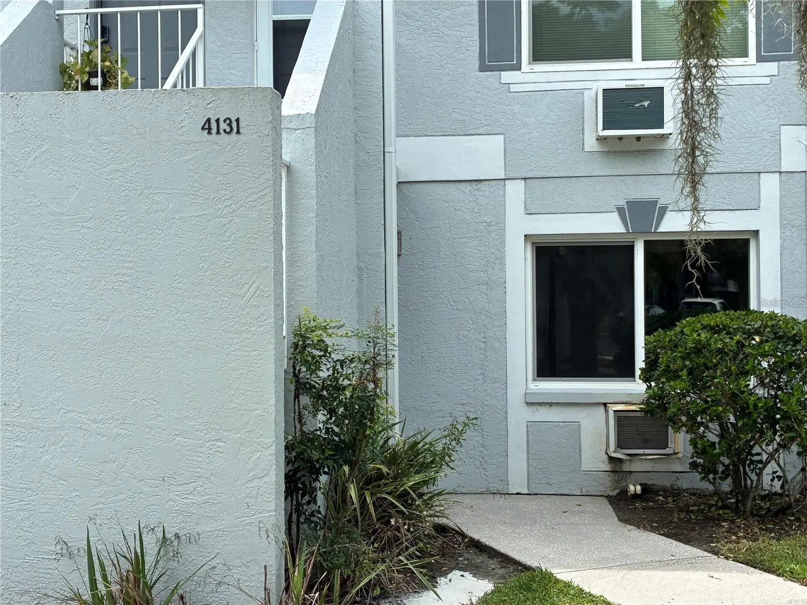 4131 Dolphin Drive, FL