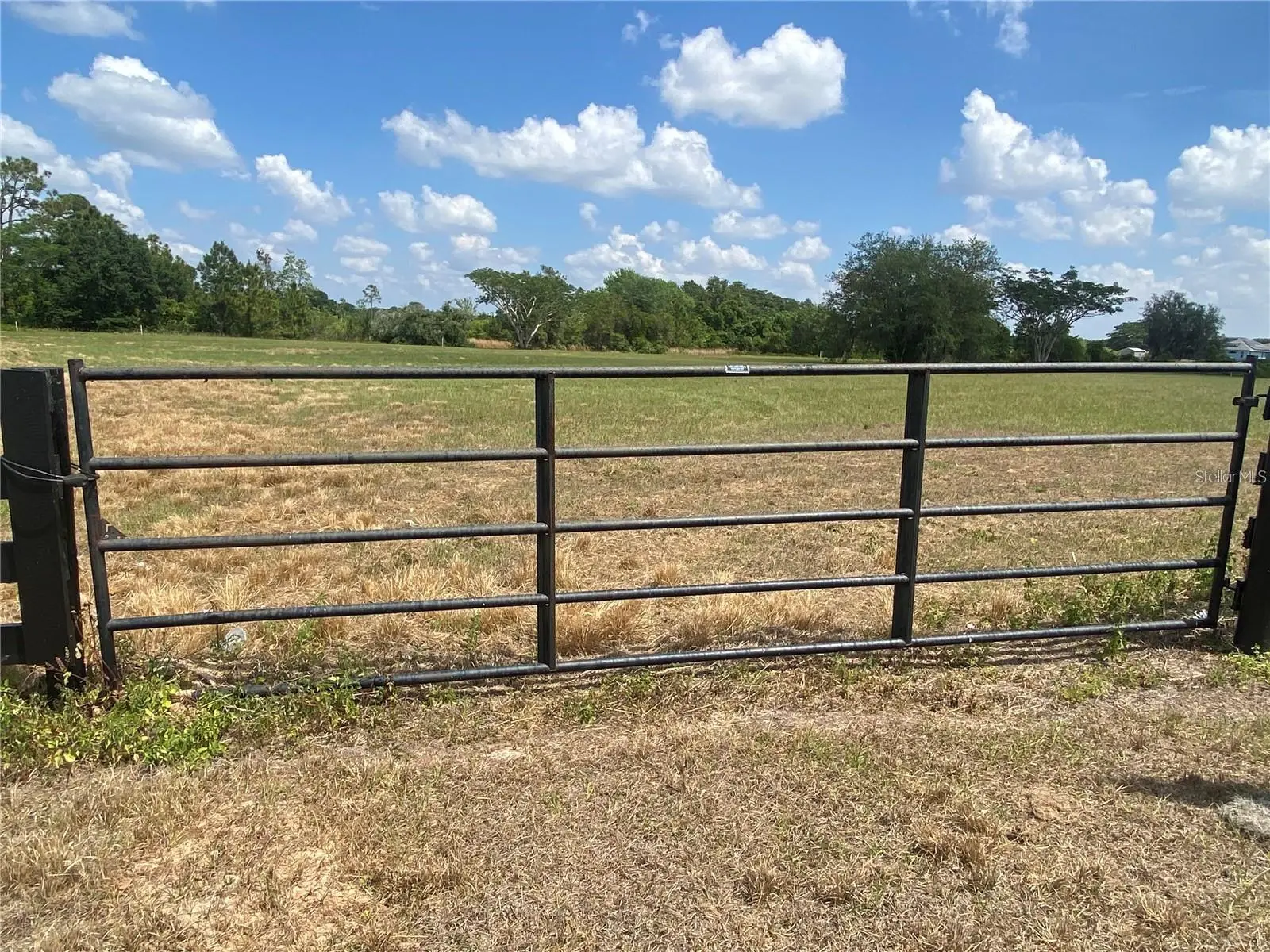 9070 State Road 33, FL