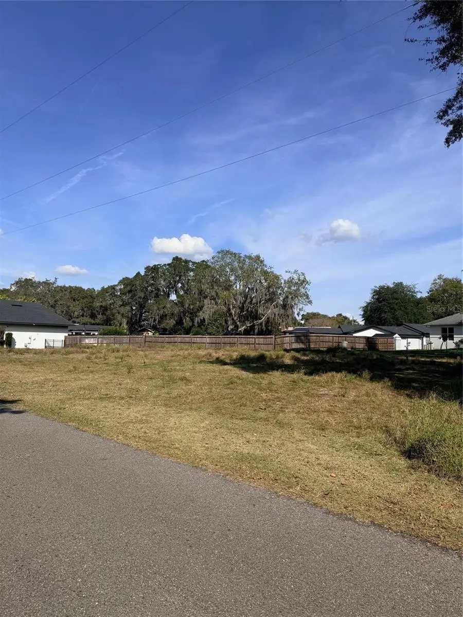 1707 Twin Lake Drive, FL