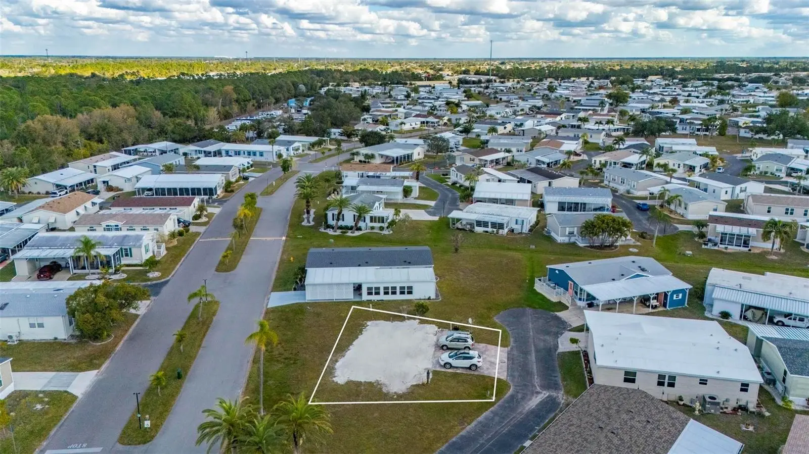 1000 Kings Highway, FL