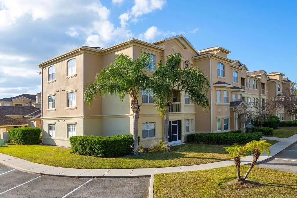 302 Terrace Ridge Circle, FL