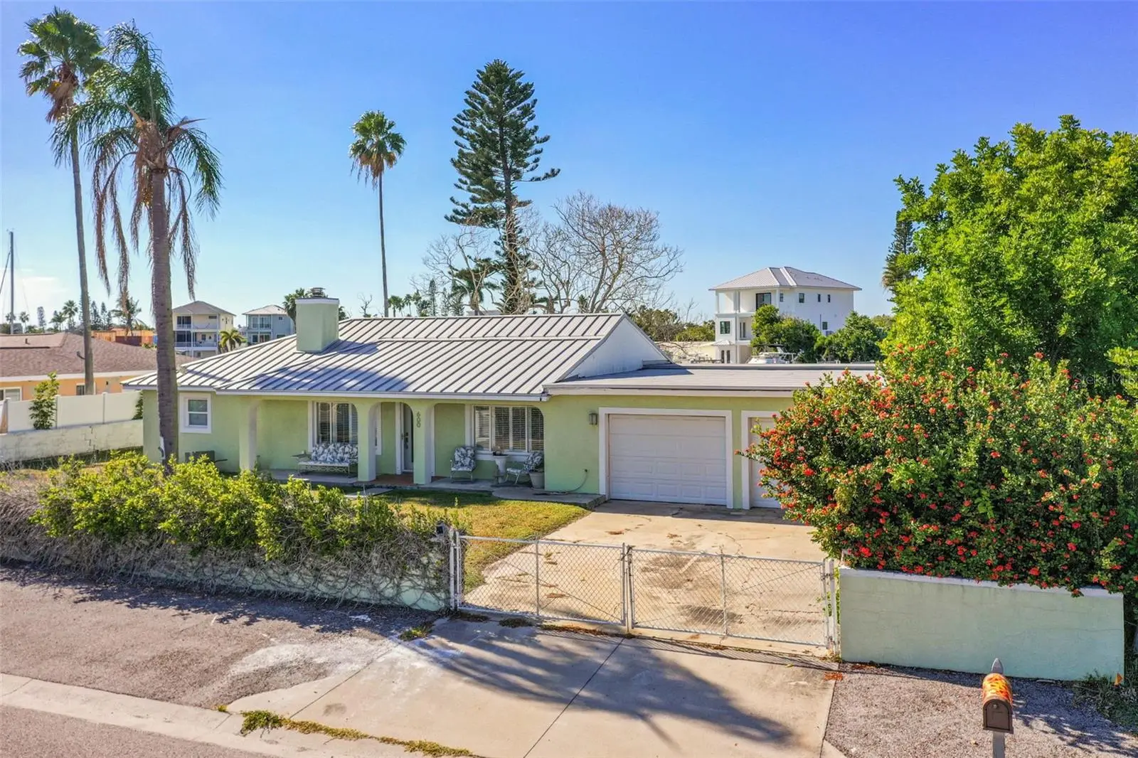 600 Normandy Road, FL