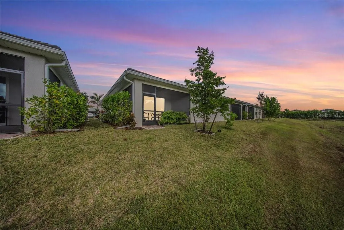 1074 Enbrook Loop, FL