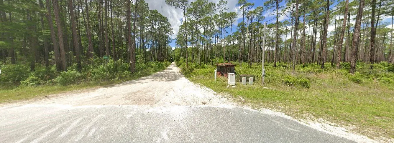 Lil Dixie Drive, FL
