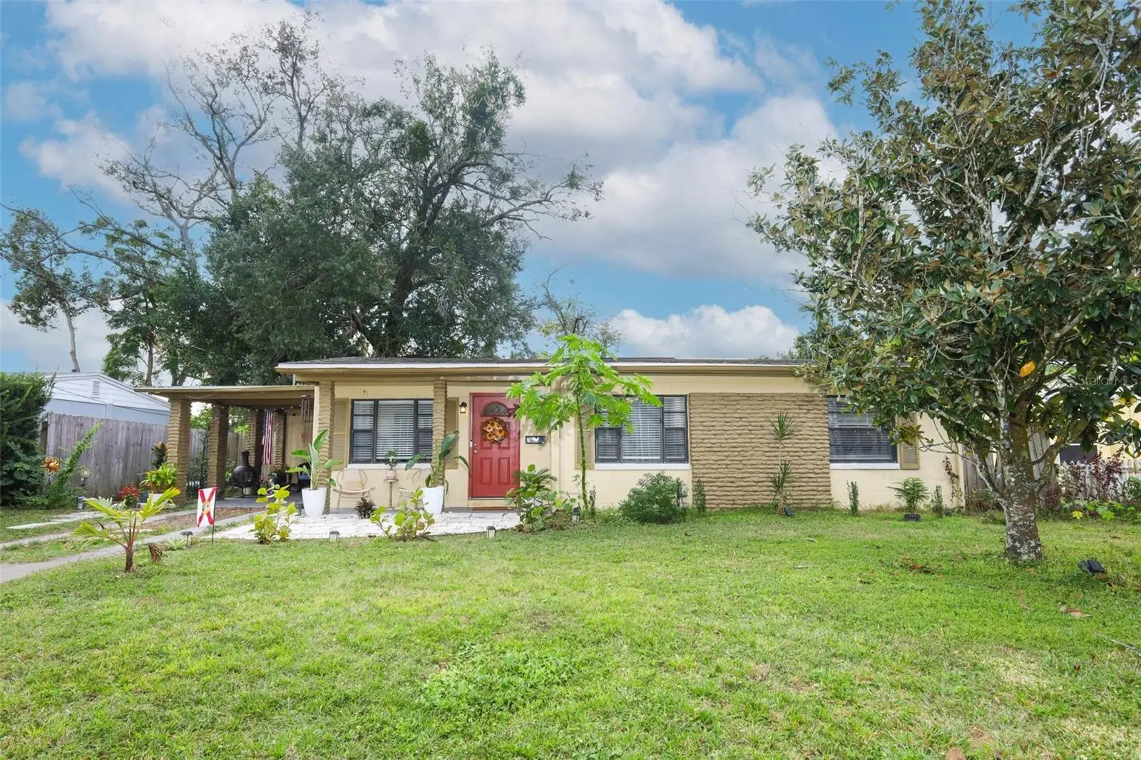 410 Crystal Lake Street, FL