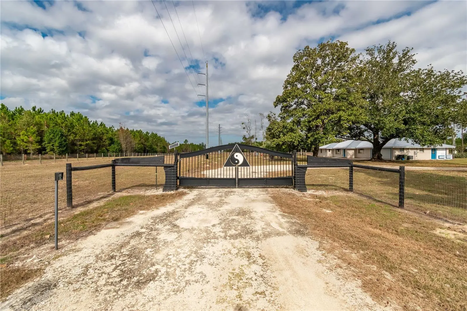 1415 4th Avenue, FL