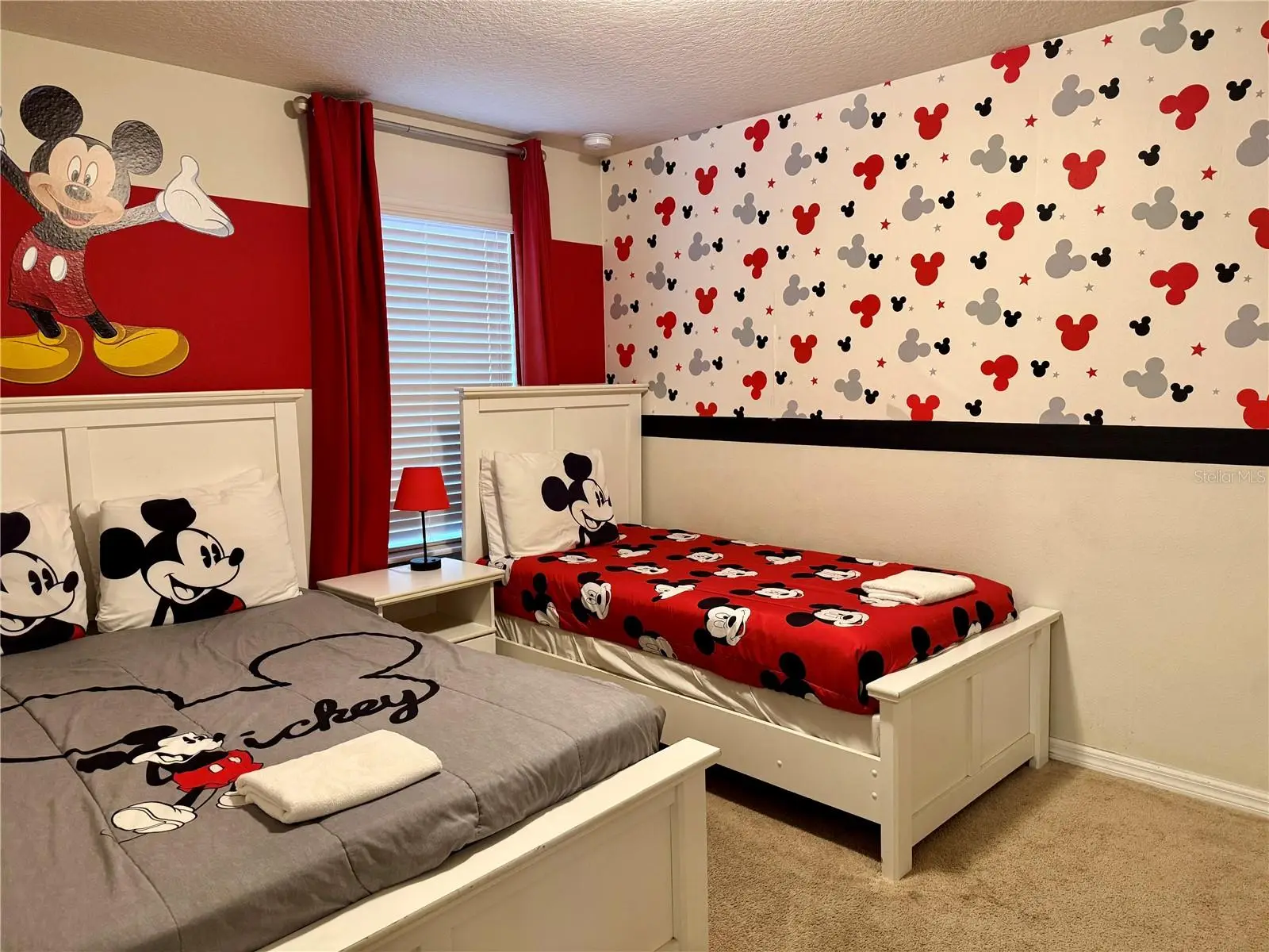5565 Misty Oak Circle, FL