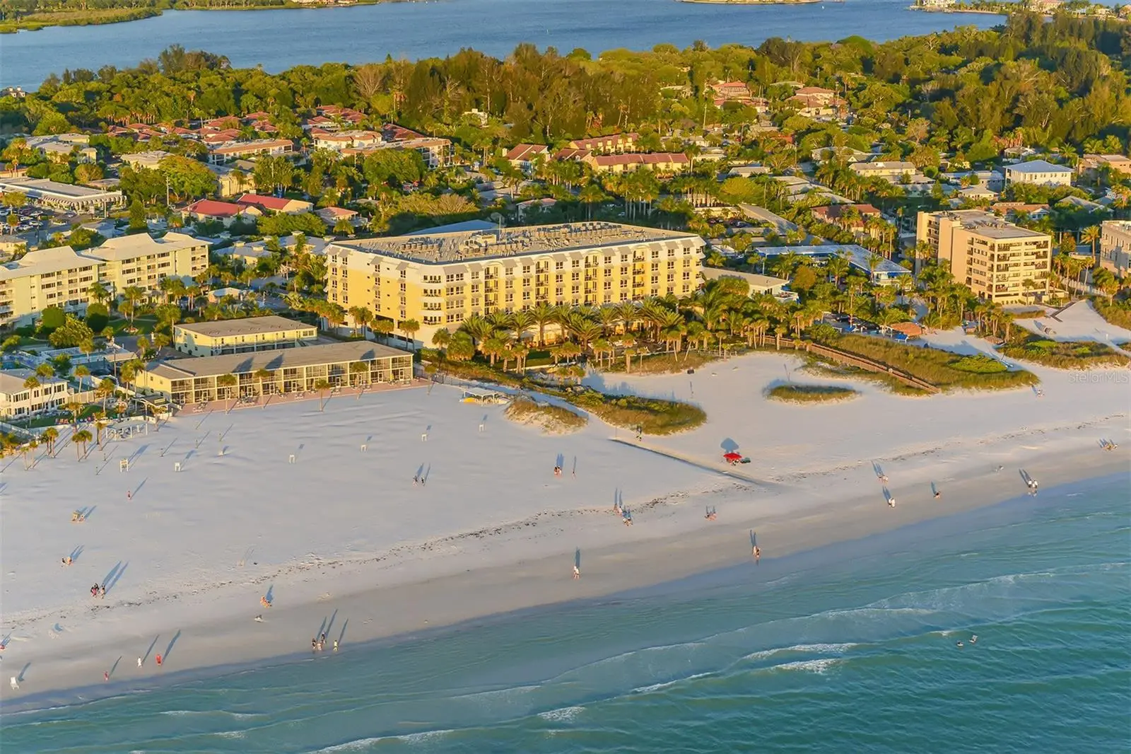 915 Seaside Drive, FL