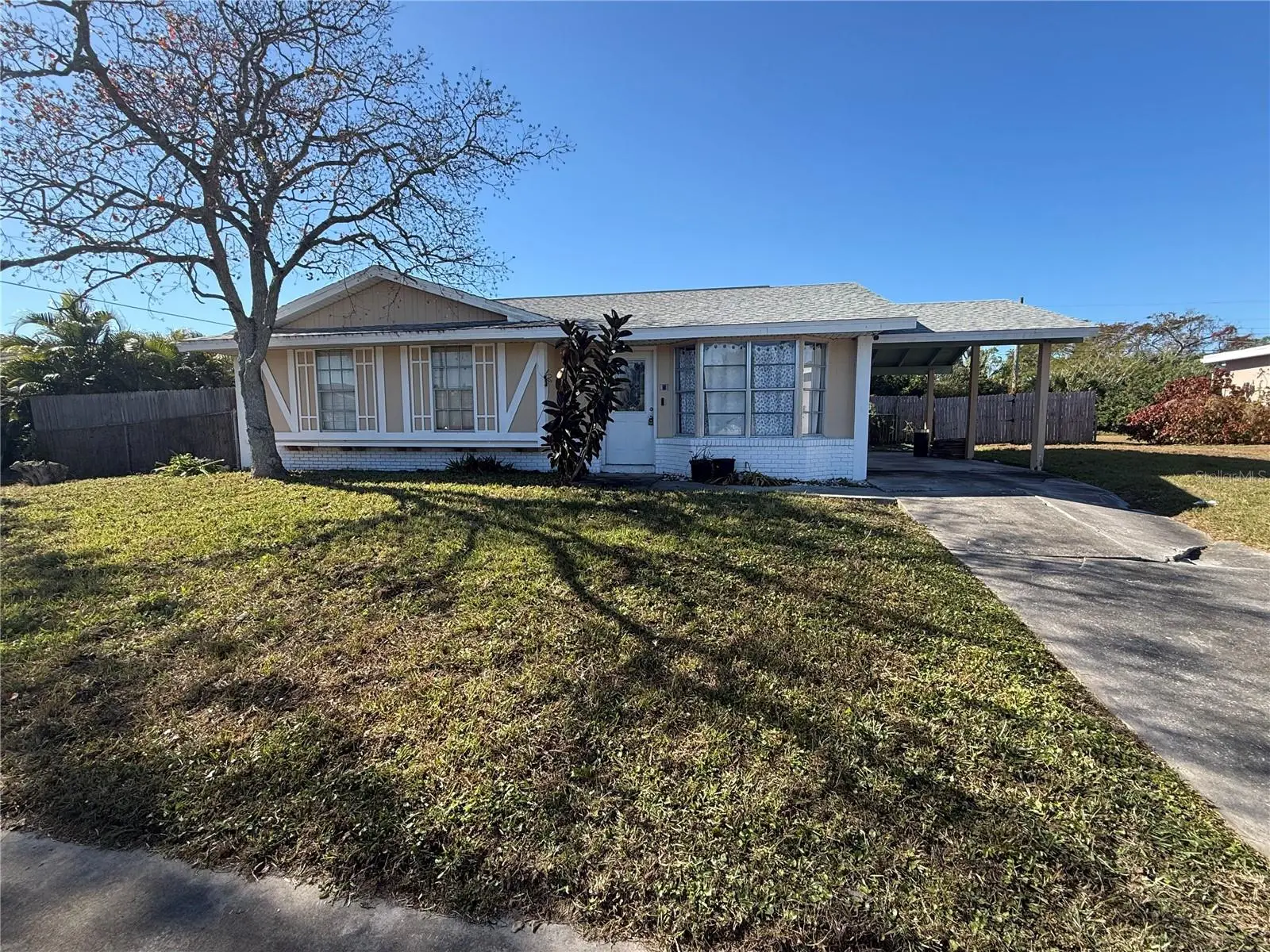 750 Hampton Drive, FL