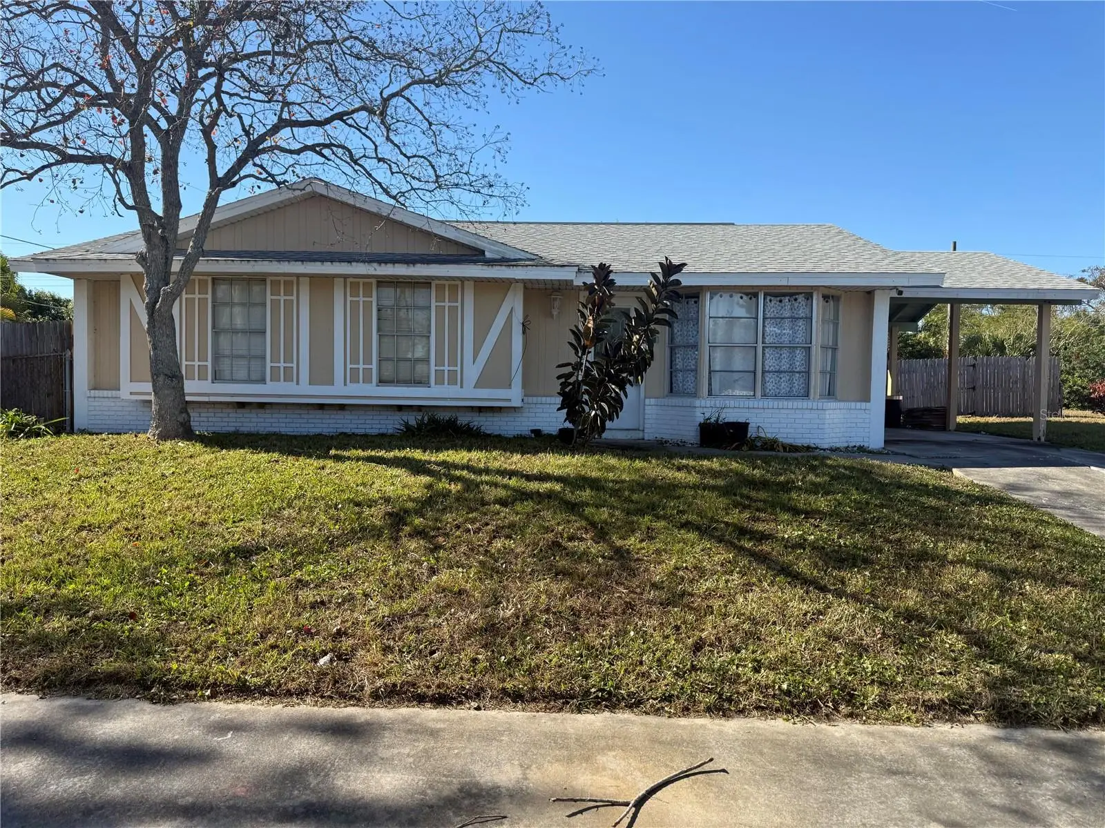 750 Hampton Drive, FL