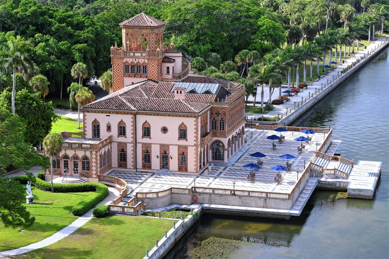 359 Shore Drive, FL
