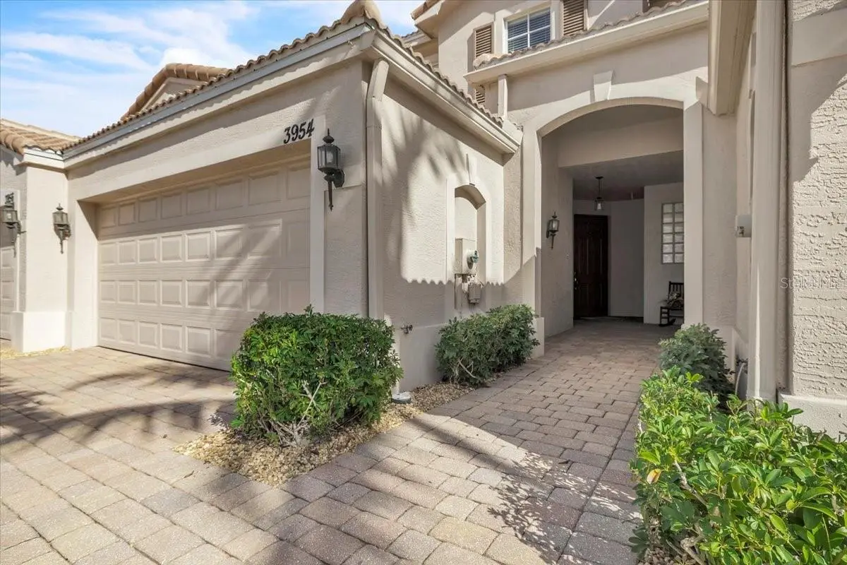 3954 Cherrybrook Loop, FL