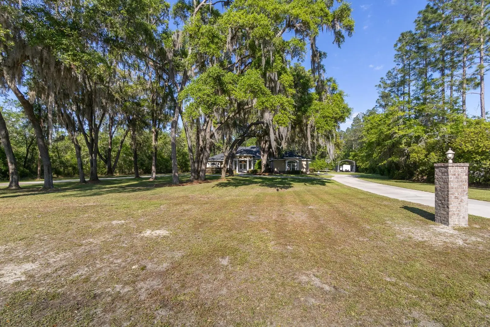 163 Amber Court, FL