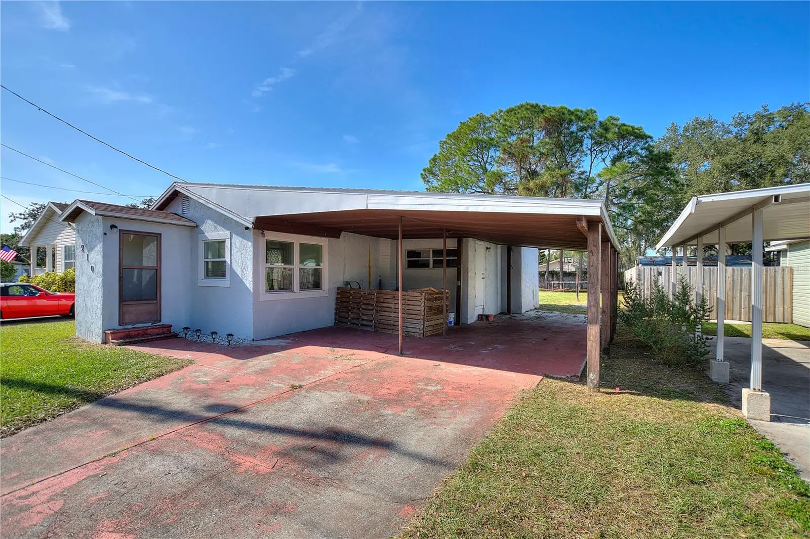210 Florida Drive, FL