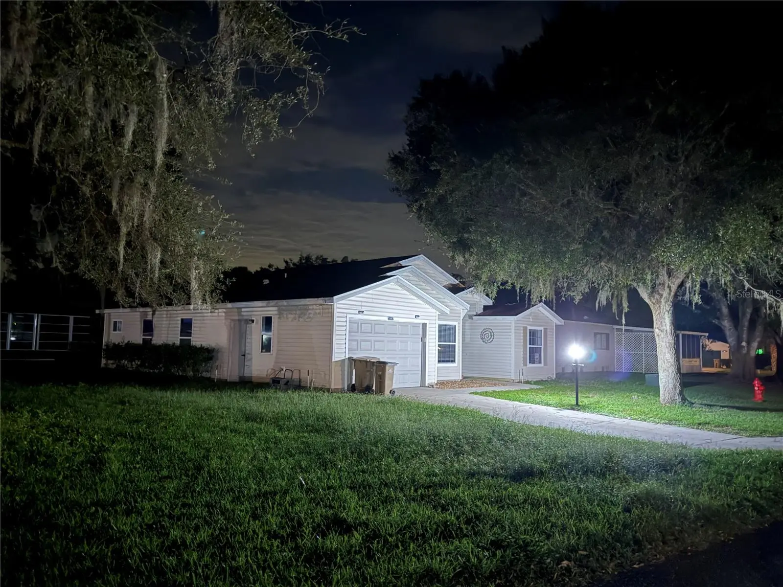 25607 Belle Helene, FL