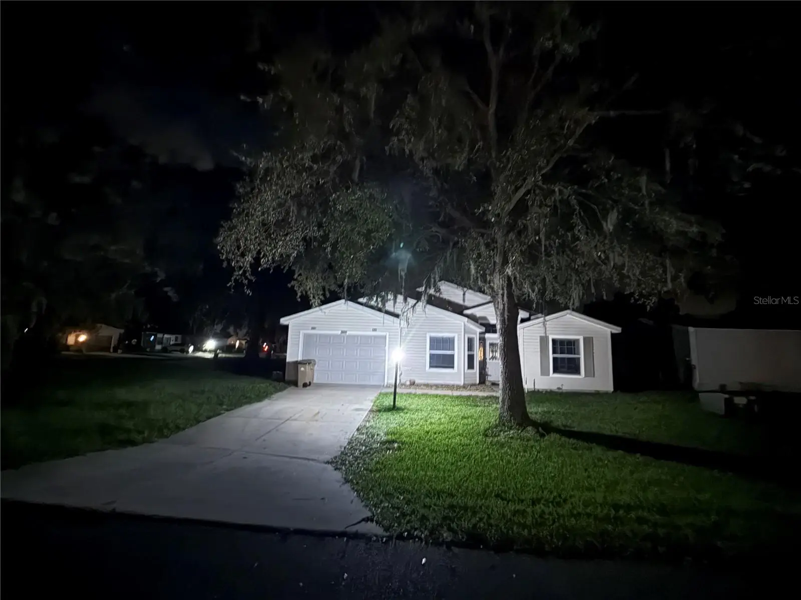 25607 Belle Helene, FL