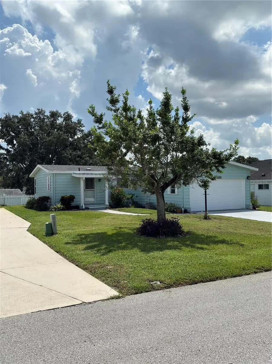 25100 Pine Hill, FL