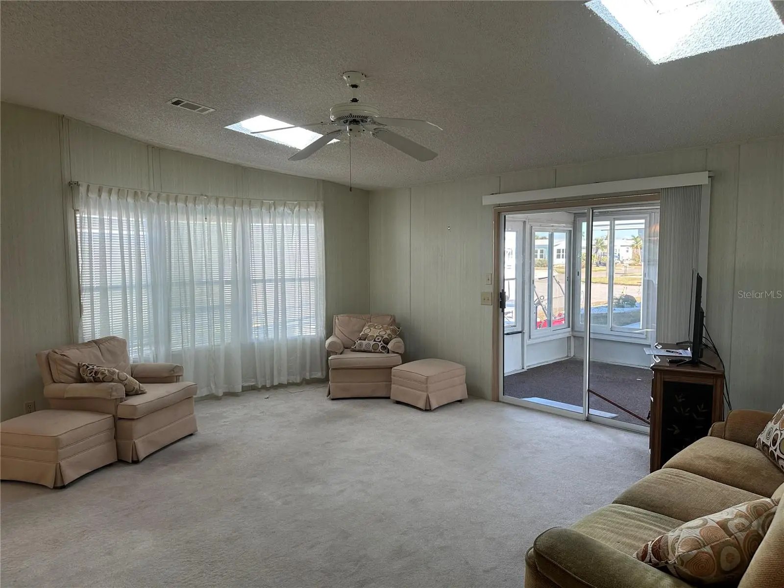 449 Landsedge Drive, FL