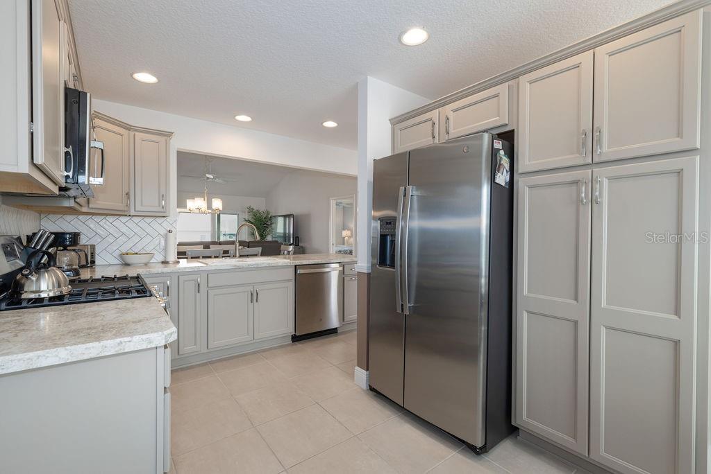 2454 Youngmann Loop, FL