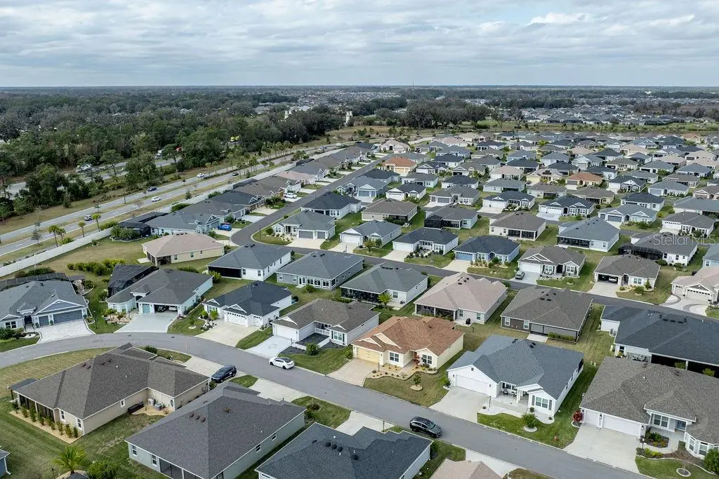 2454 Youngmann Loop, FL