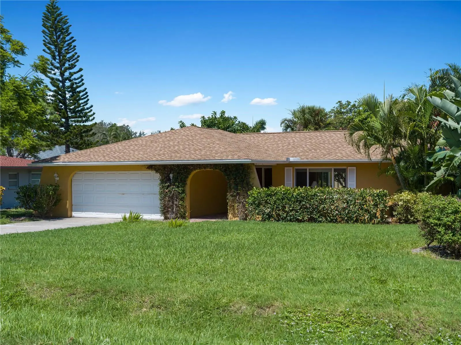 424 Baycrest Drive, FL