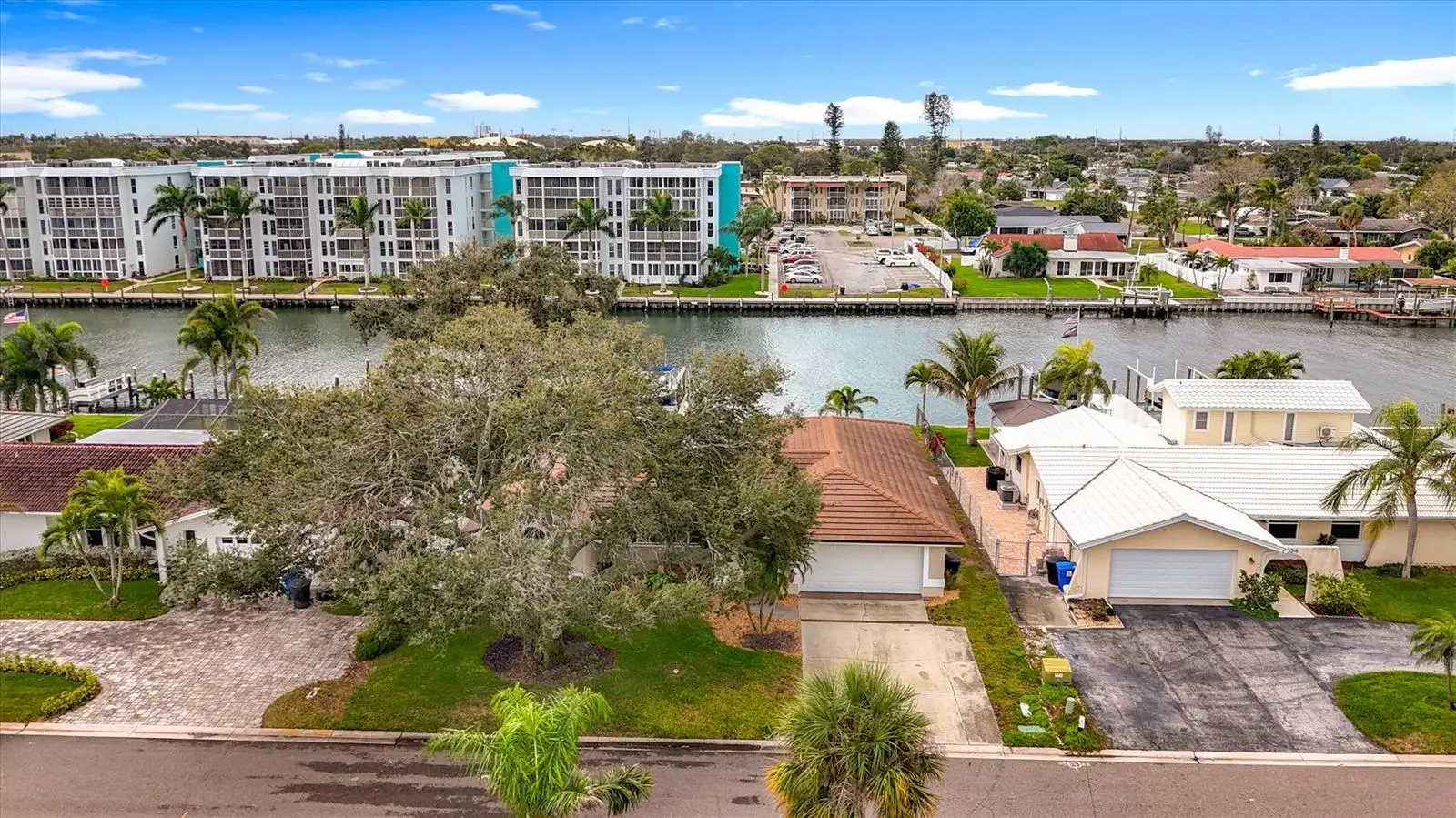 3828 48th Avenue, FL