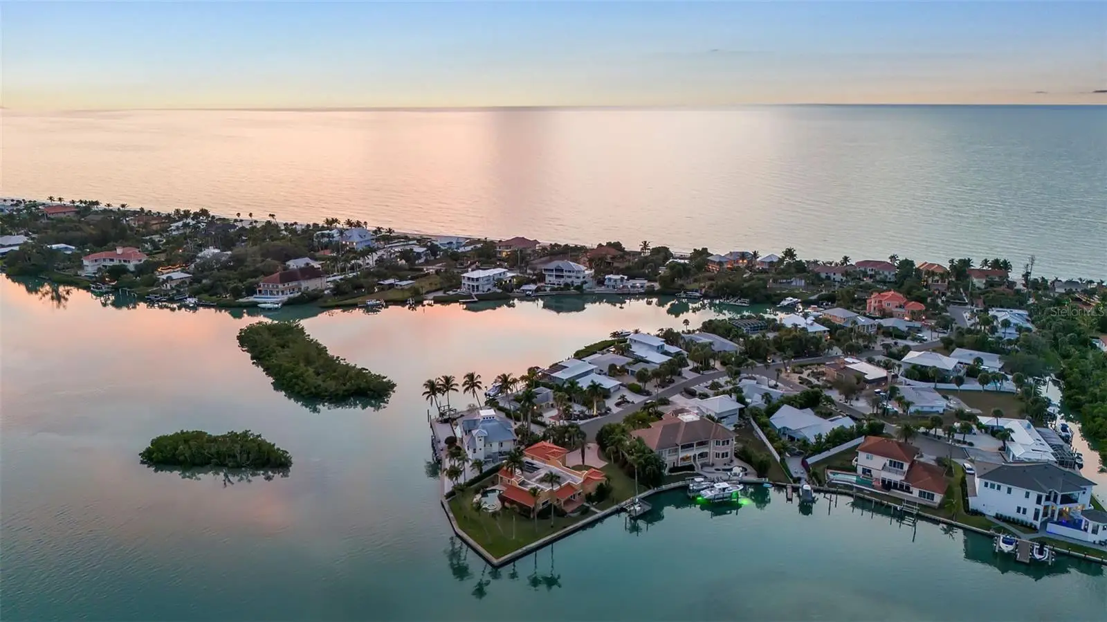 922 Casey Cove Drive, FL