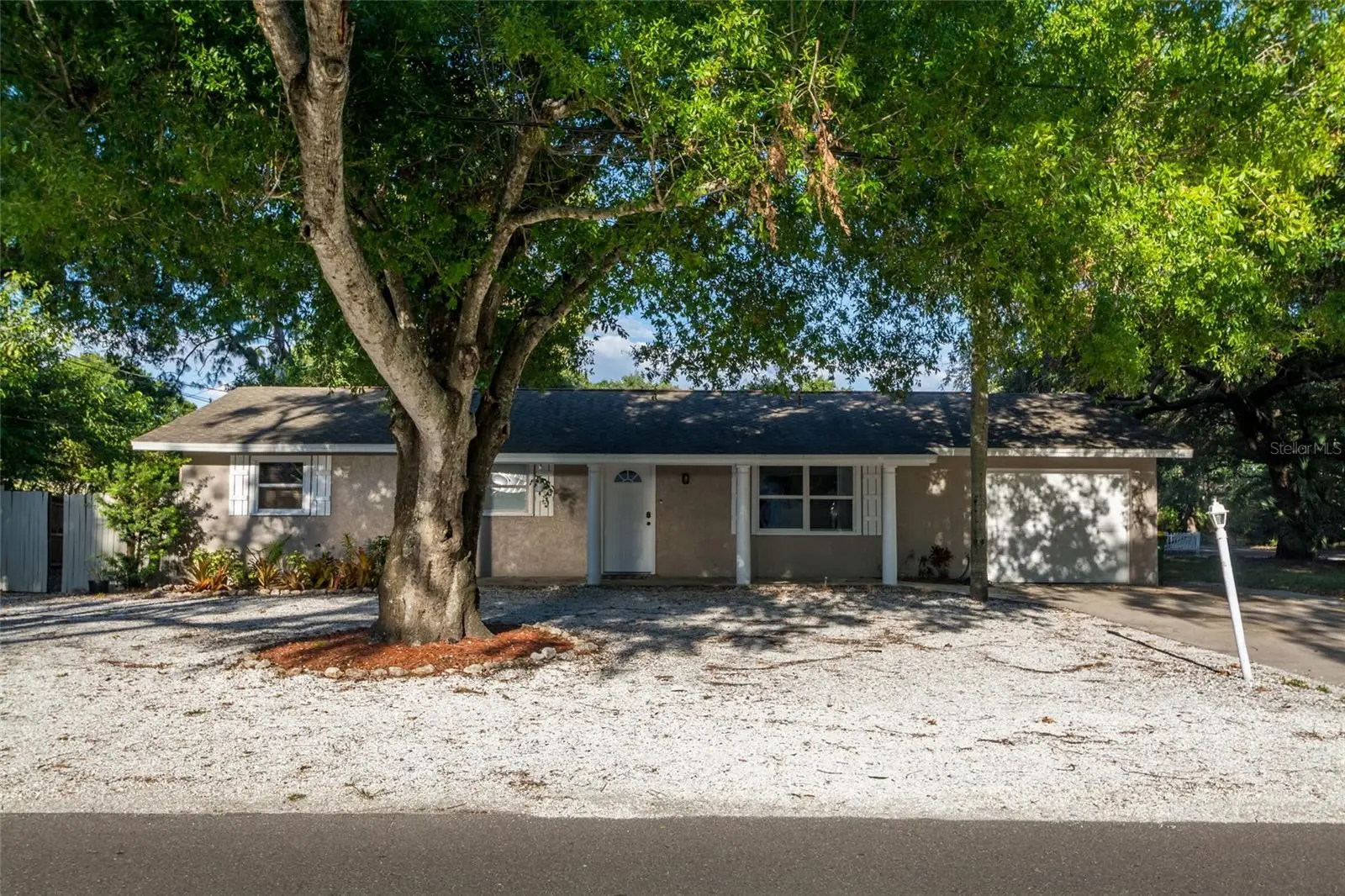 95 Briggs Avenue, FL
