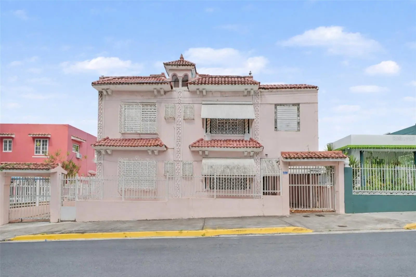 508 Ave. Sagrado Corazon Avenue, PR