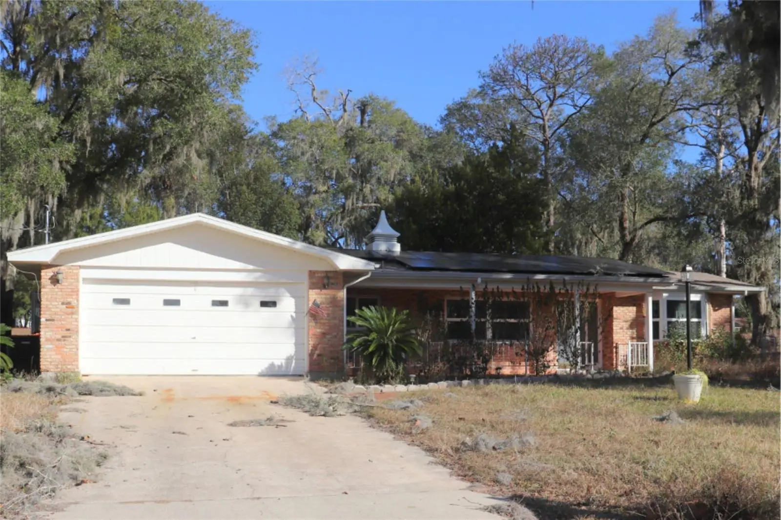 401 Pine Avenue, FL