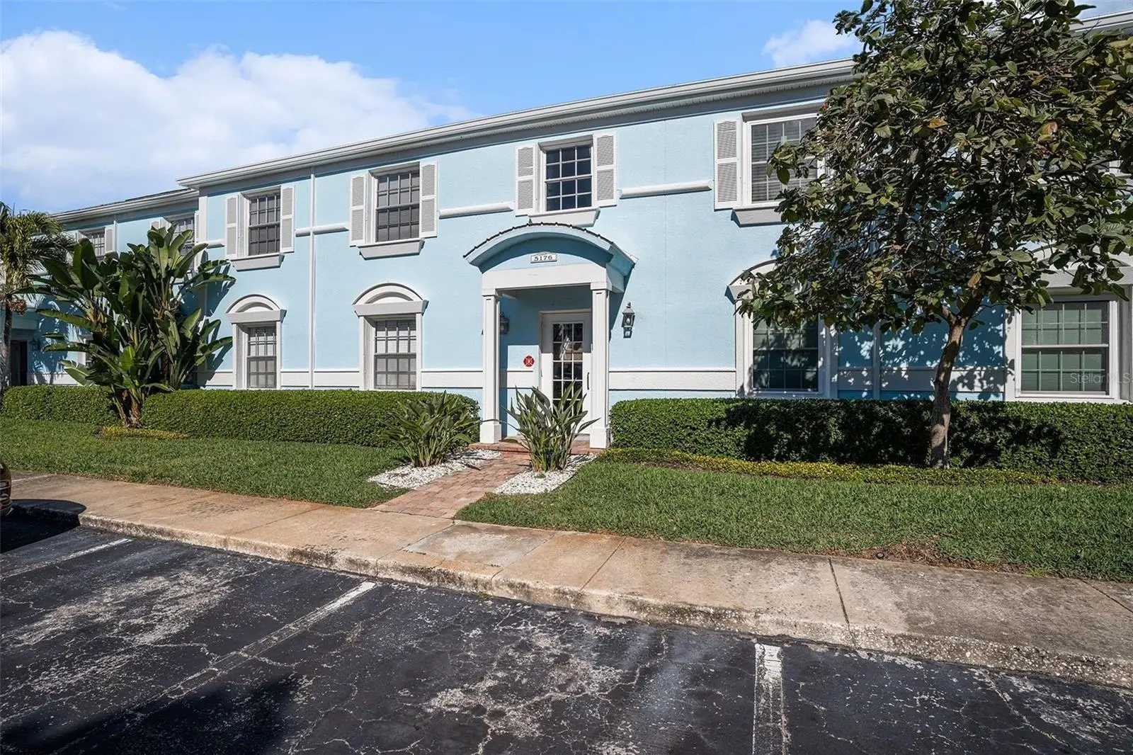 5176 Salmon Drive, FL