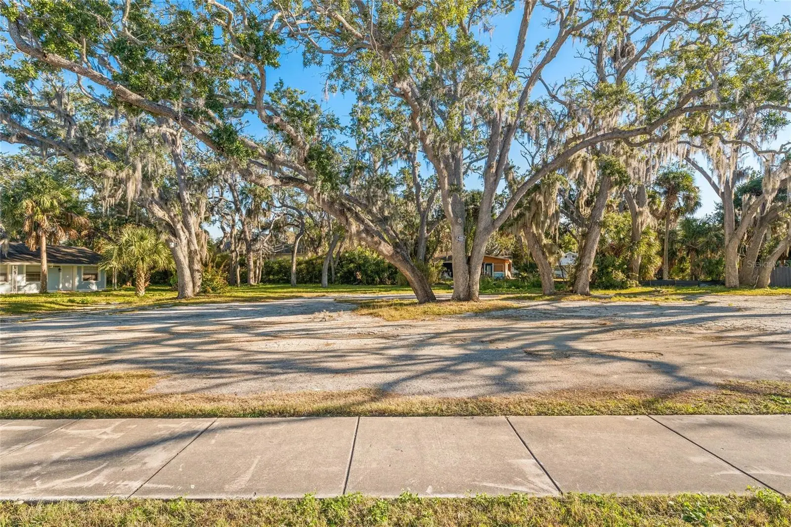 404 Canal Street, FL