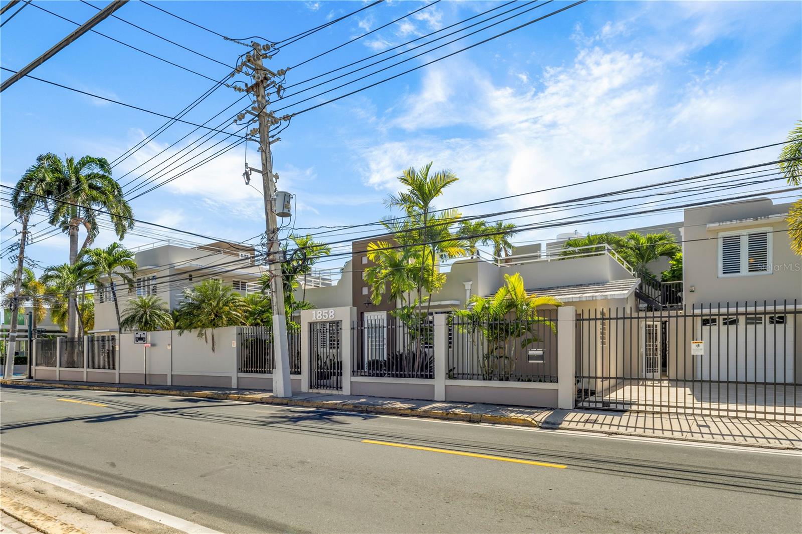 1858 Mcleary, PR