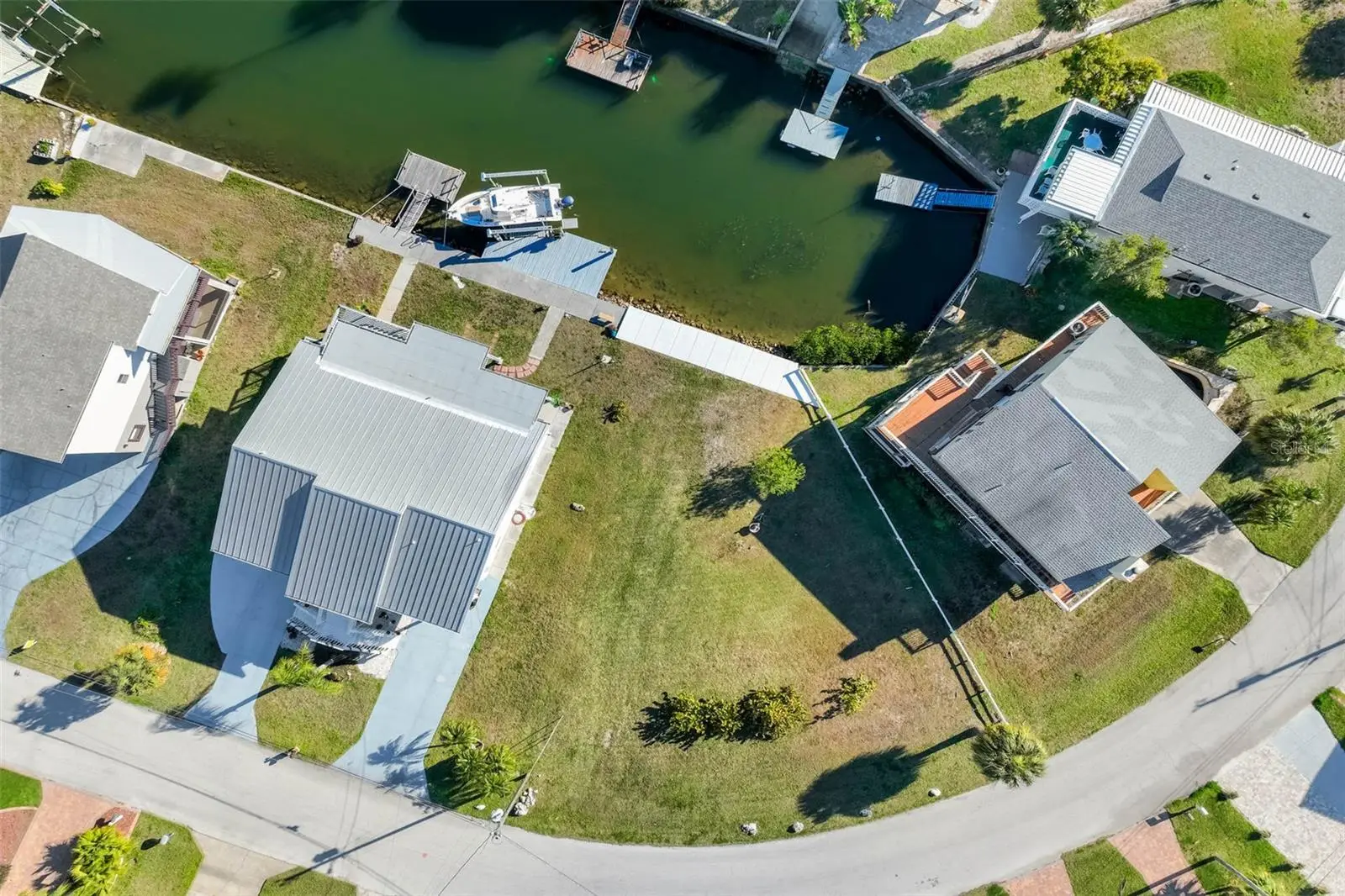 6424 Driftwood Drive, FL