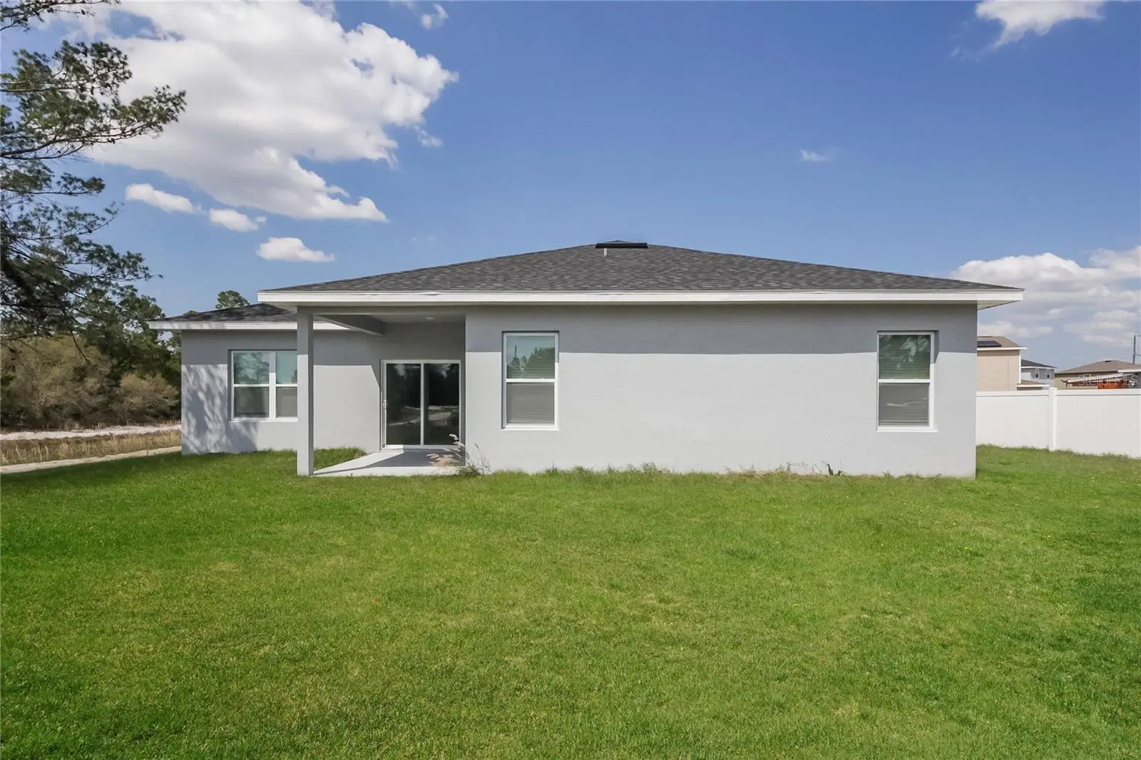137 Violet Ct, FL