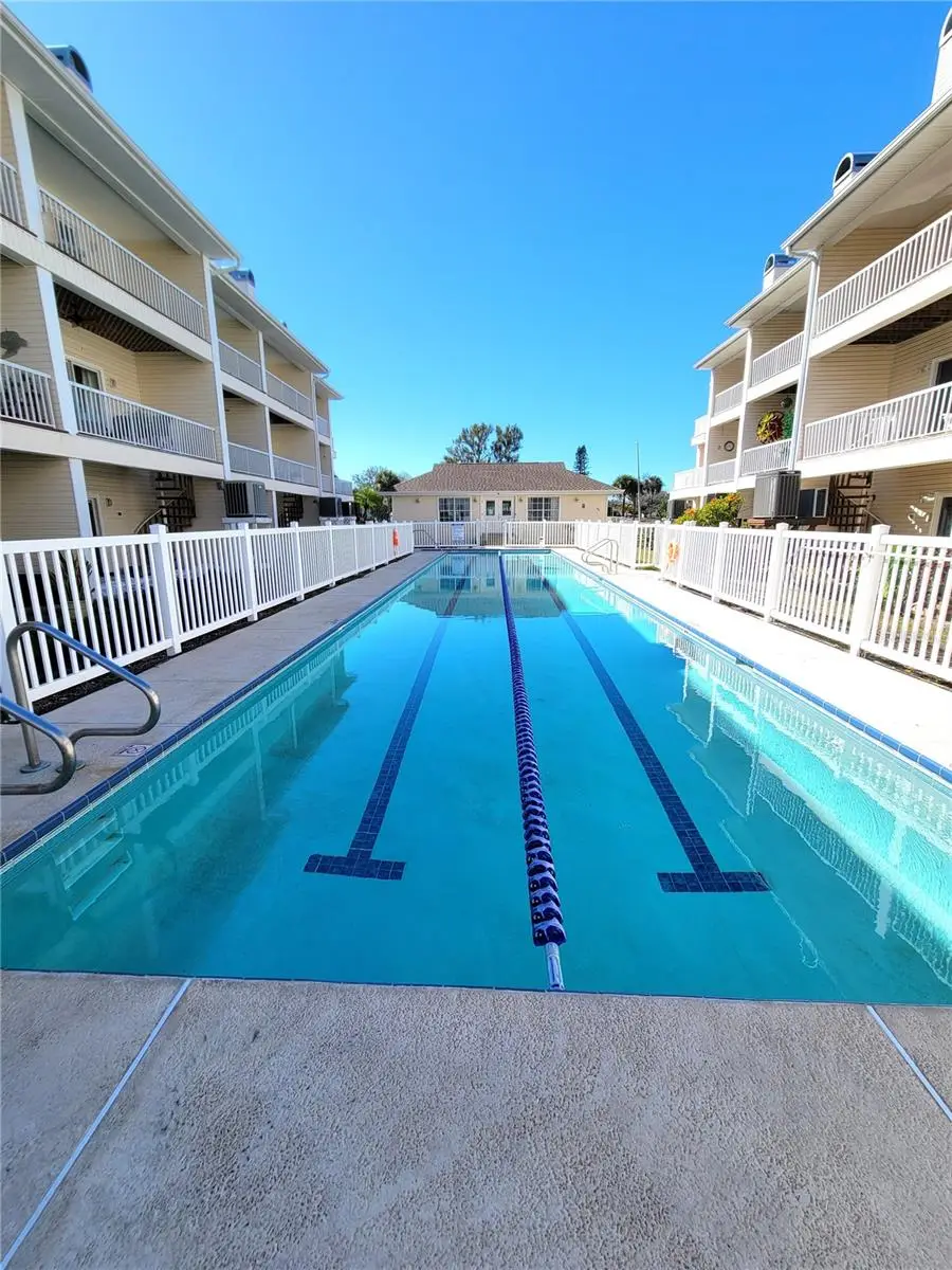 9215 Captiva Circle, FL