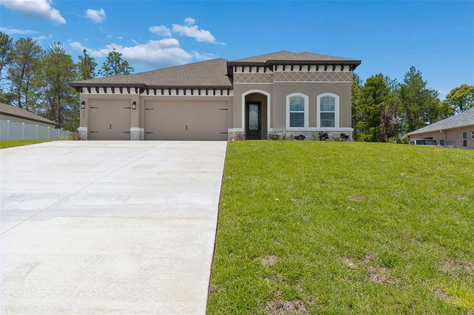 8283 Nittany Road, FL