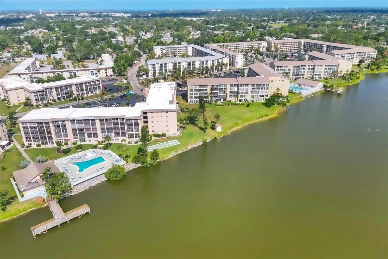 3534 Lake Bayshore Drive, FL